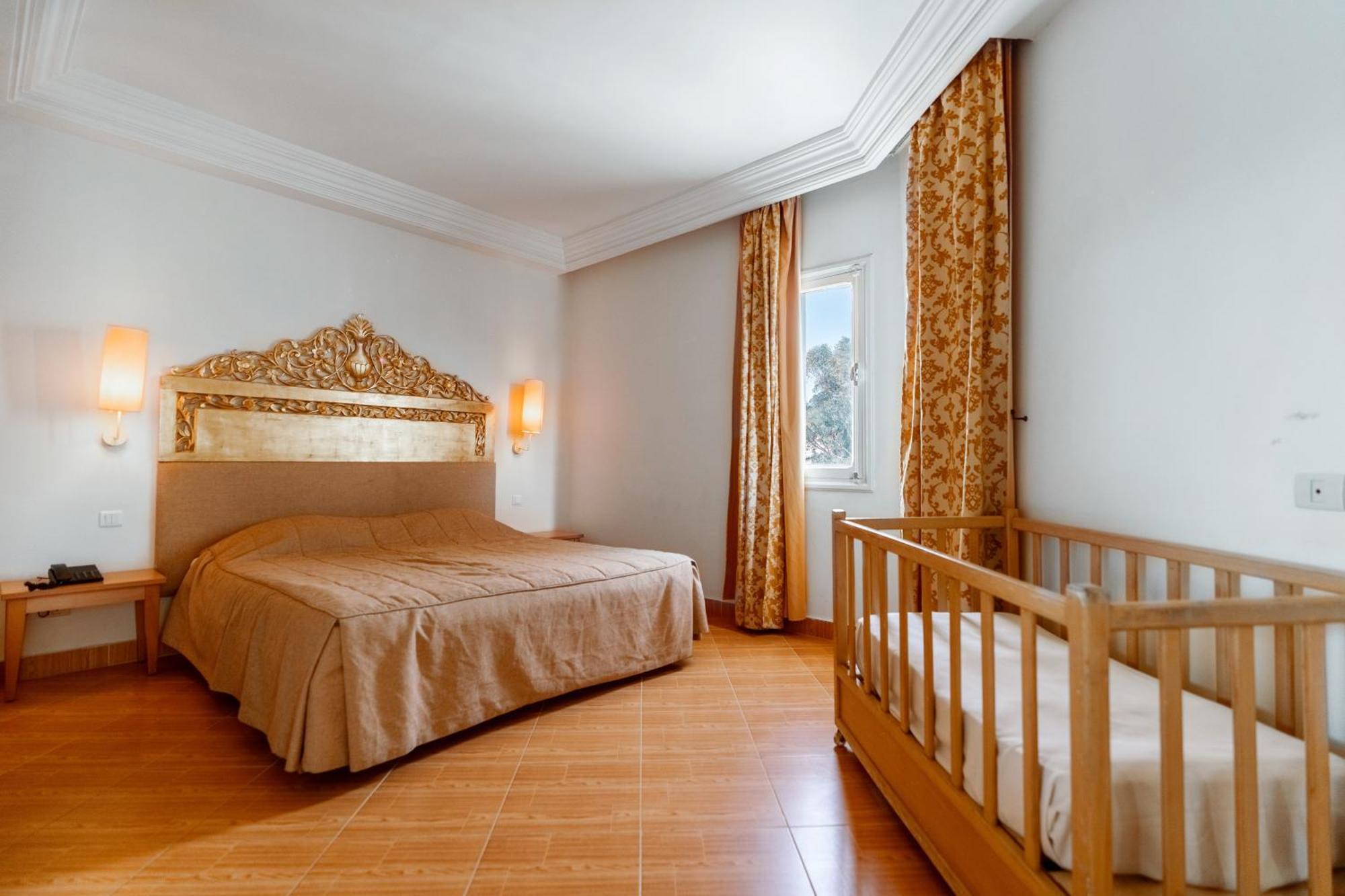 Iris Hotel & Thalasso Мезрая Экстерьер фото